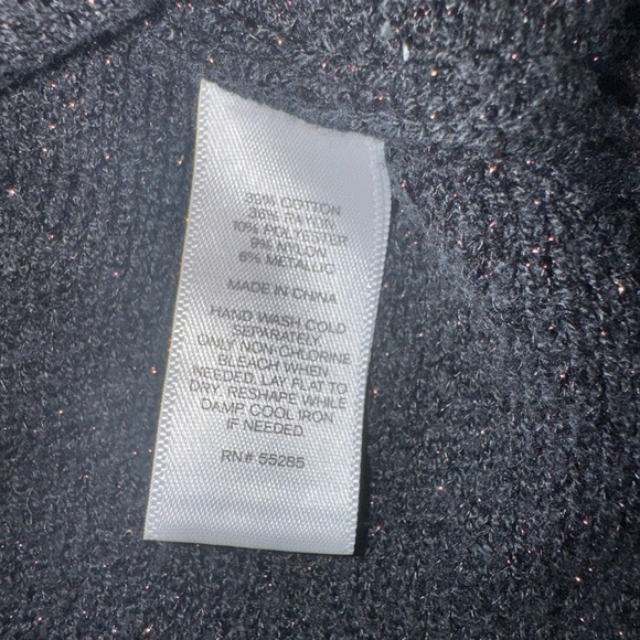 Express Women's Sweater. Black With Sparkle Zipper Back High Low Size Medium - Picture 9 of 9